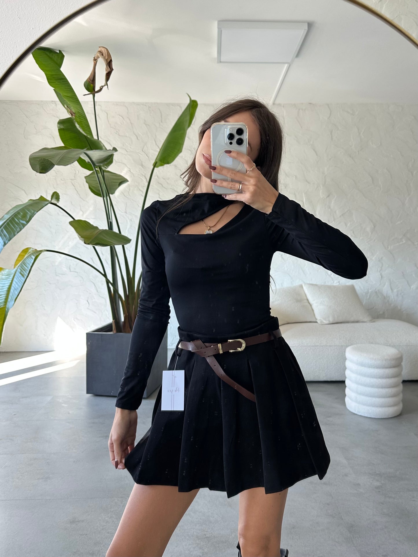 Body cut out
