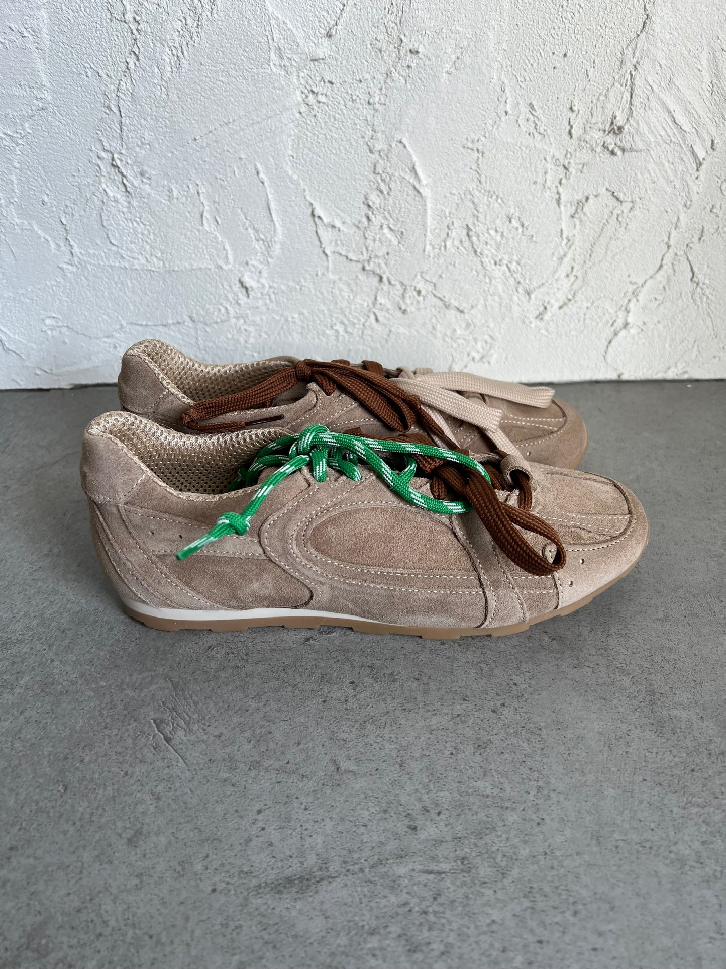 Sneakers suede Divine Follie taupe