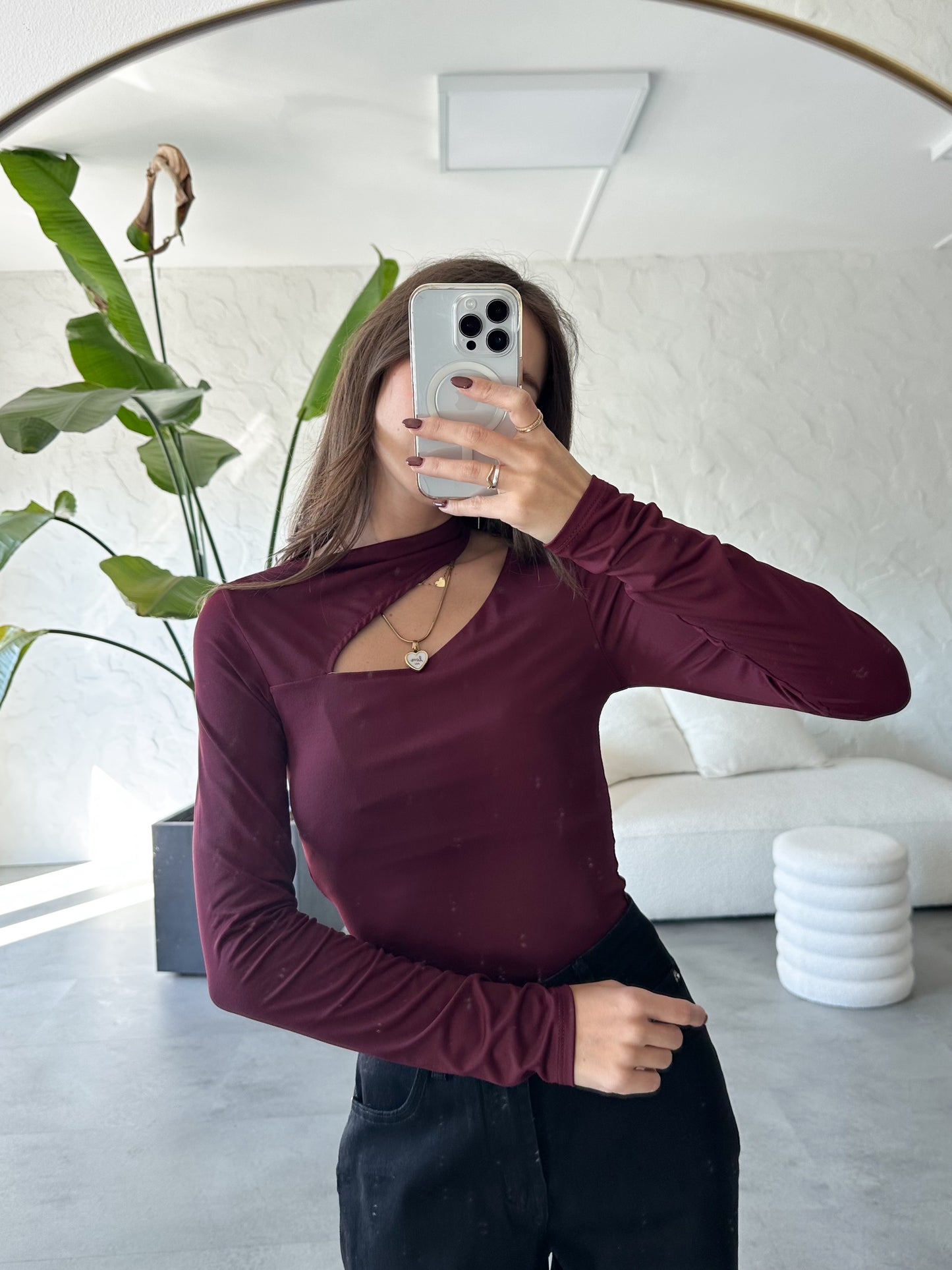 Body cut out