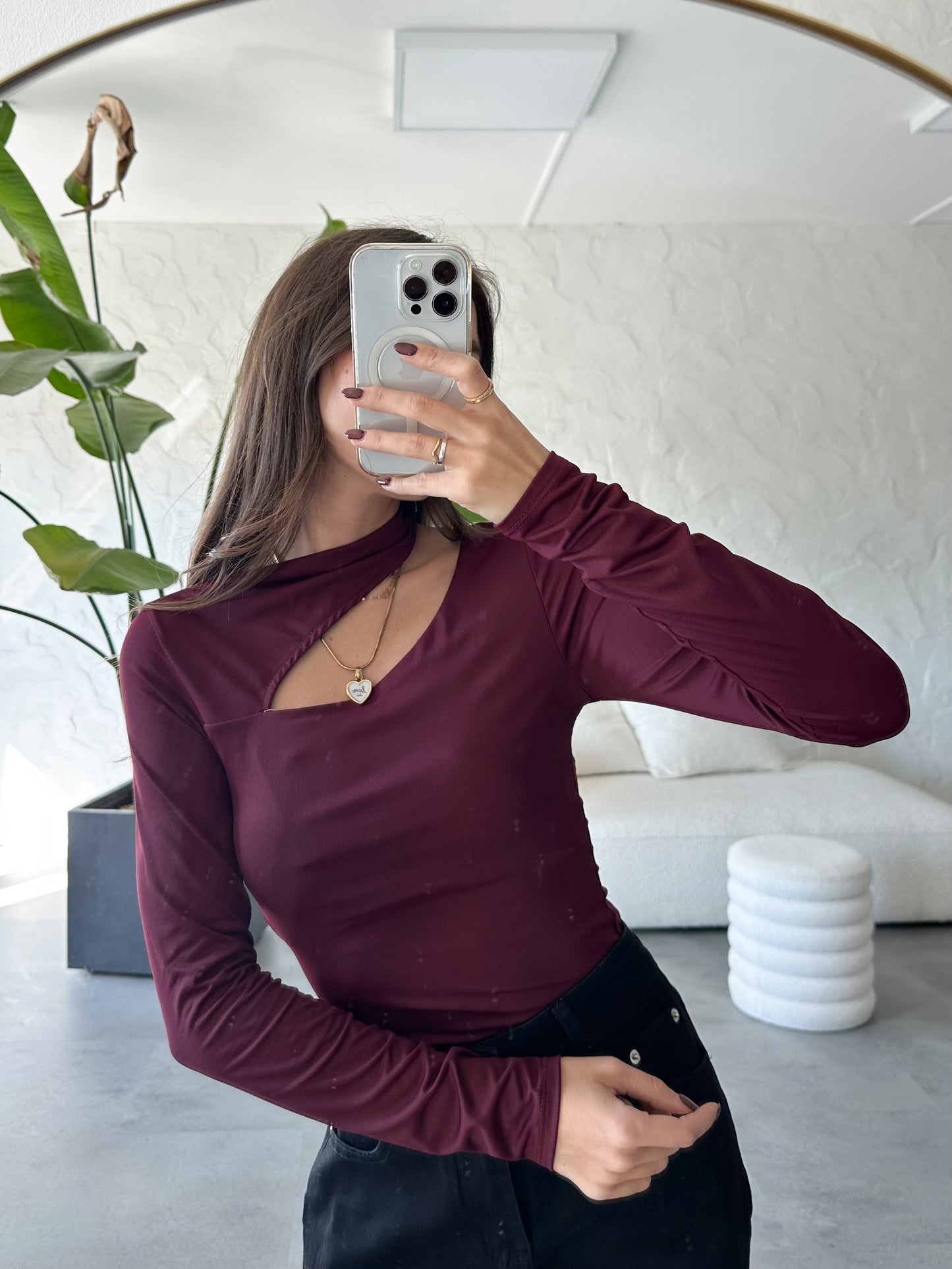 Body cut out
