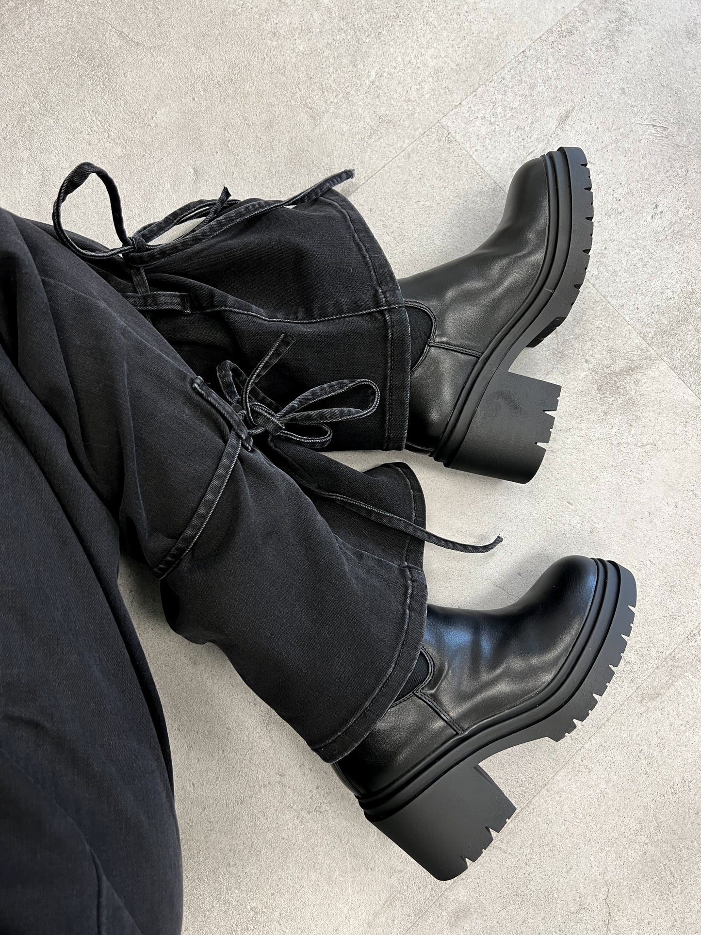 Stivaletto chelsea con tacco