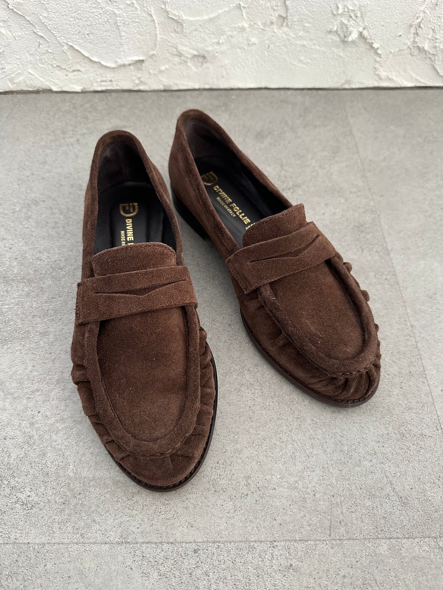 Mocassino con arricciatura camoscio marrone