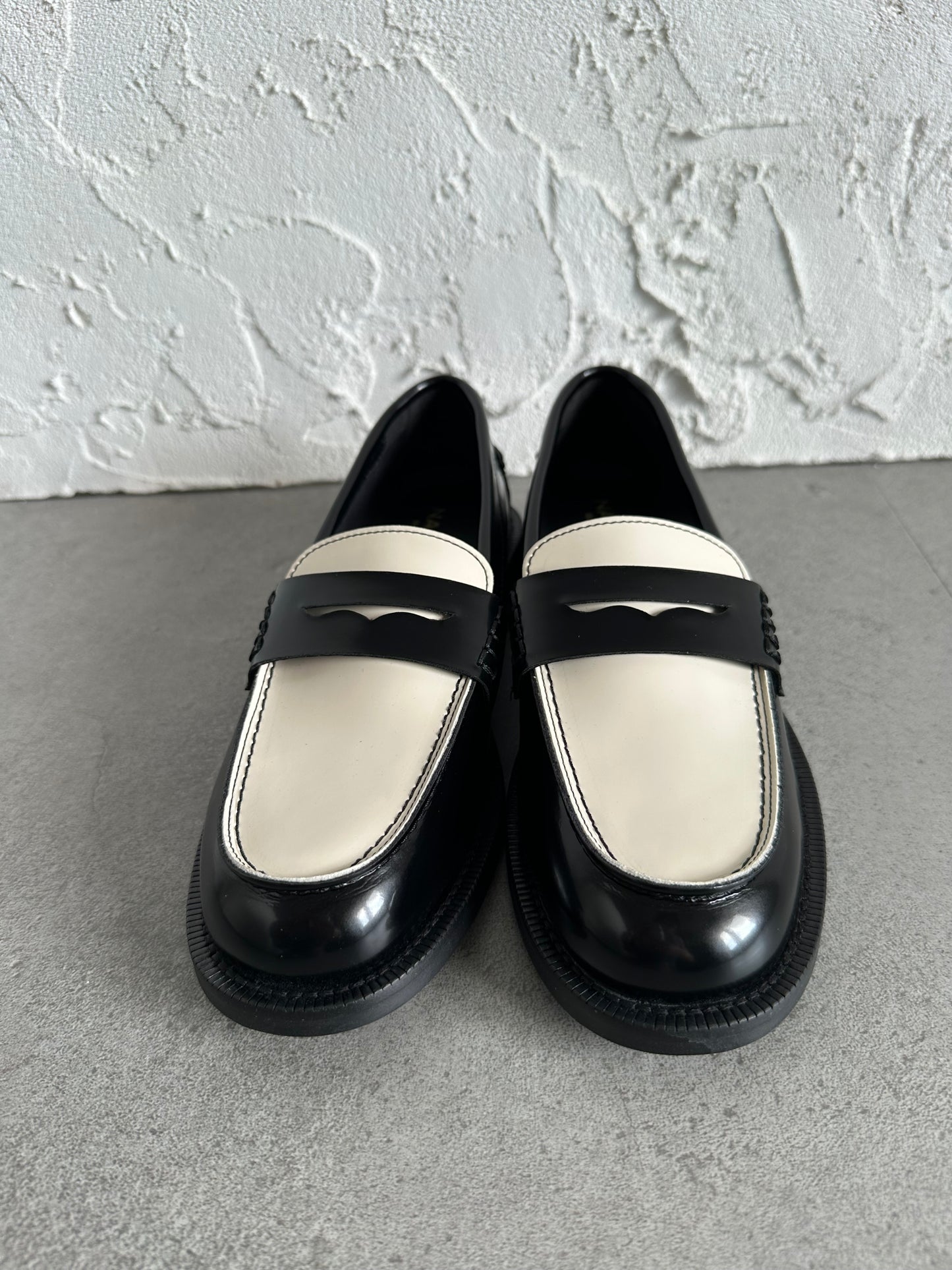 Mocassino black and white