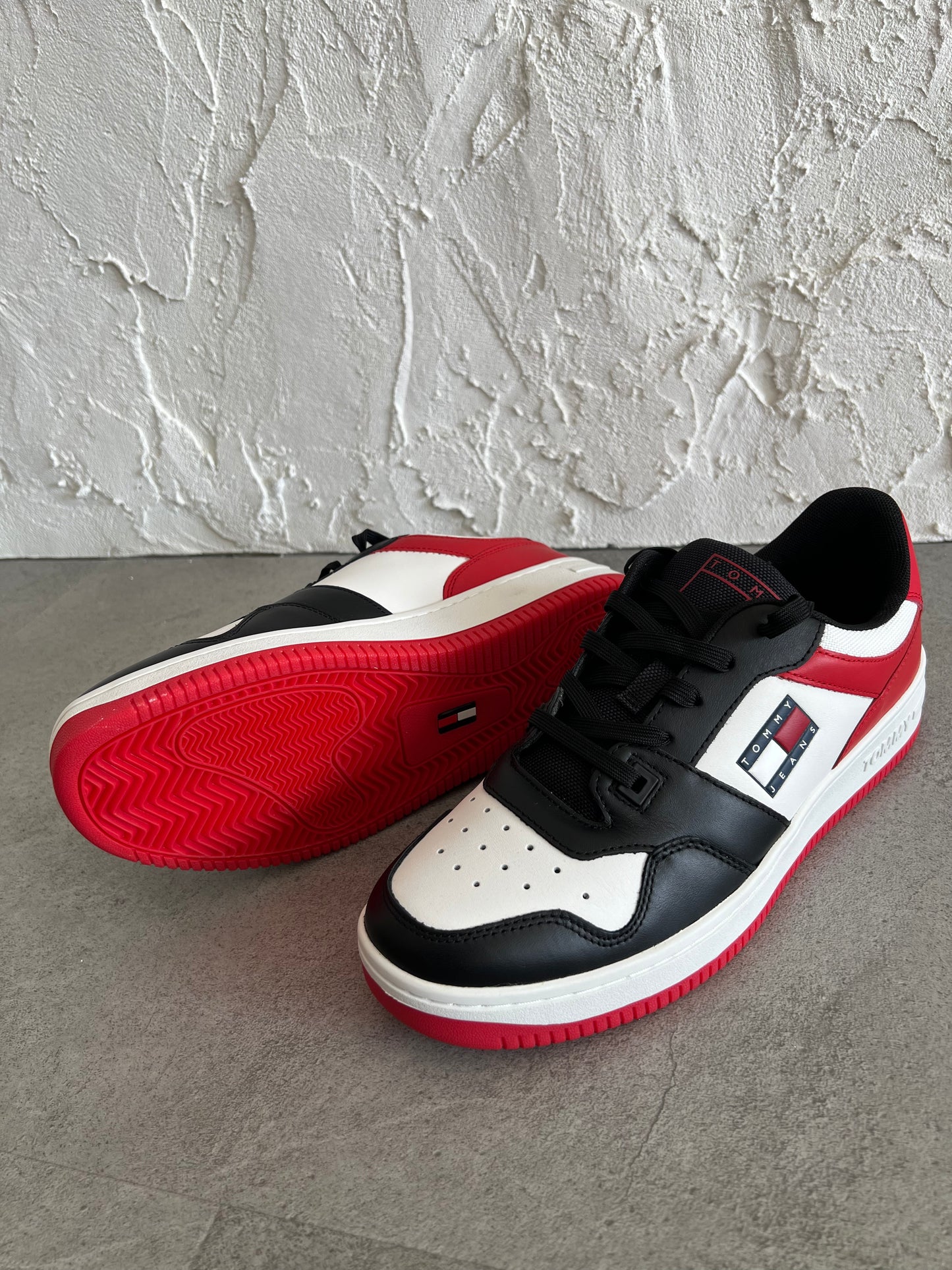 Tommy jeans basket red