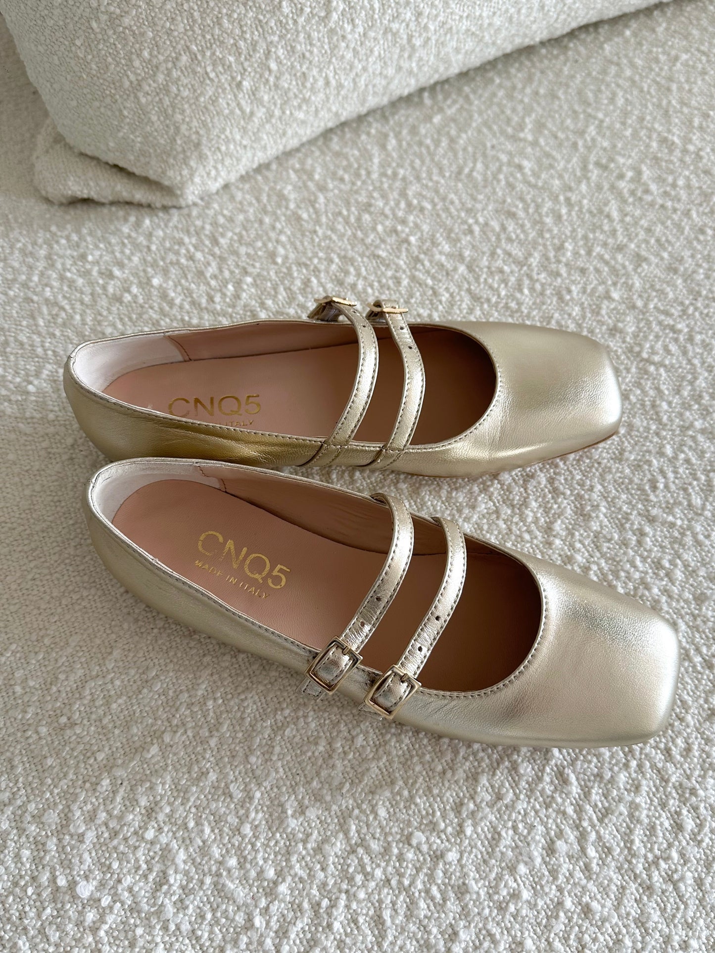 Ballerina platino