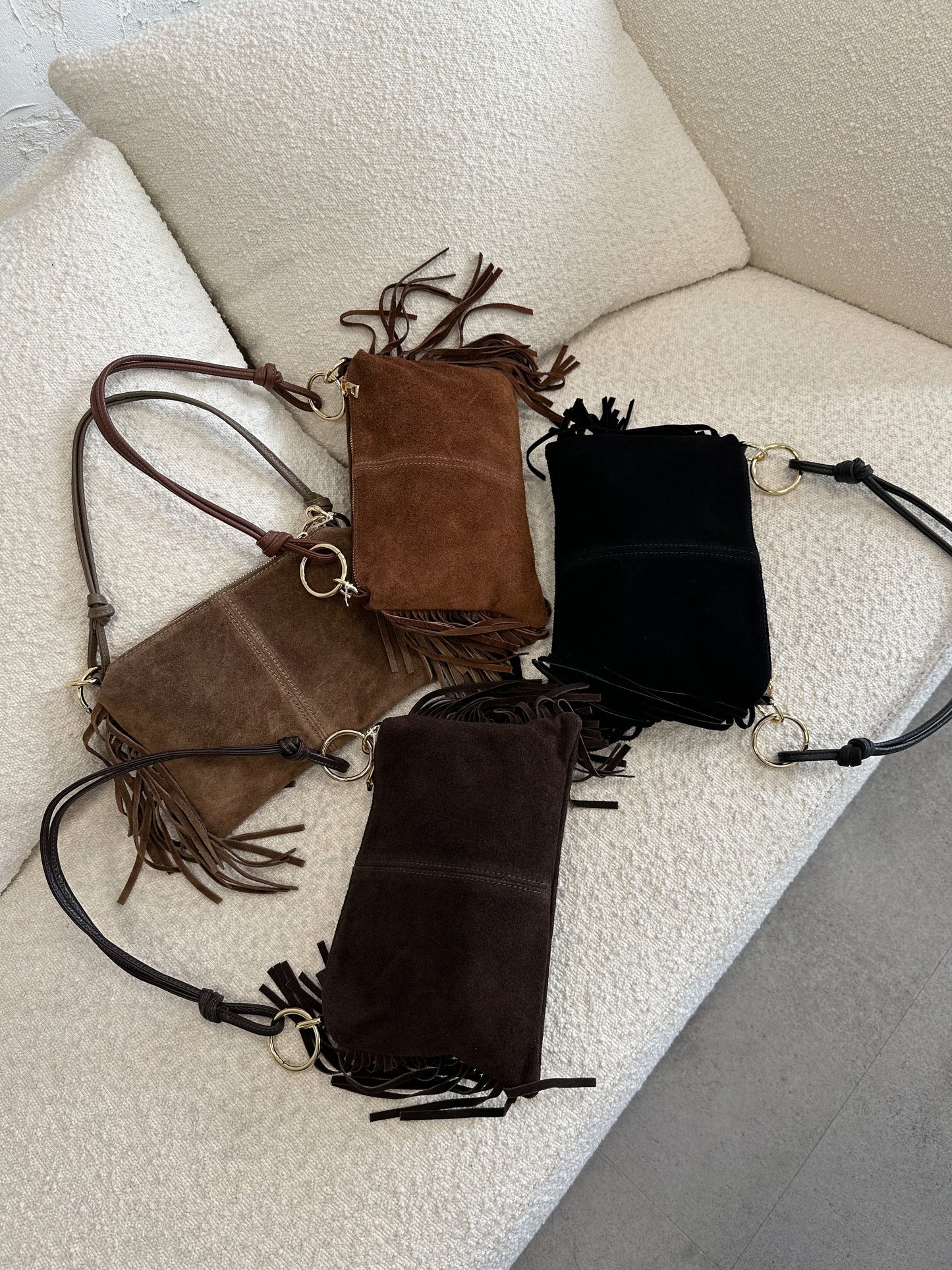 Borsa suede frange anelli