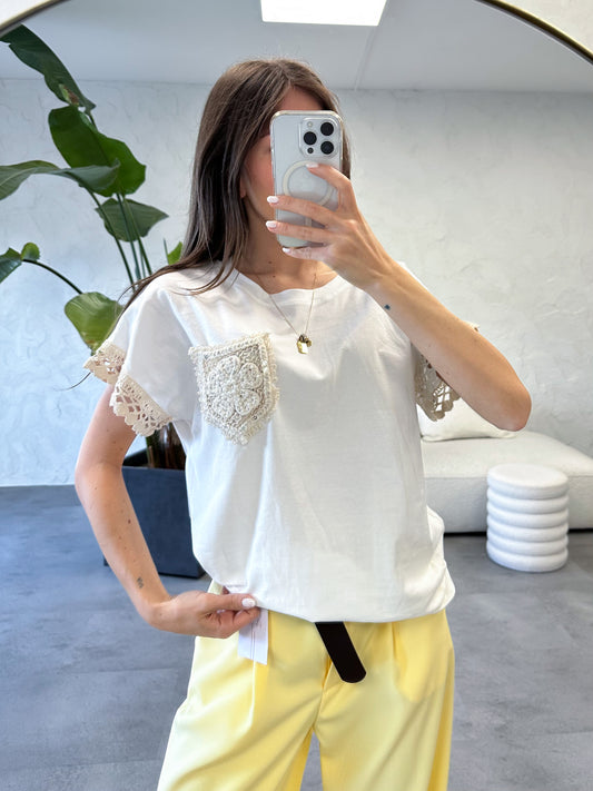 T-shirt taschino