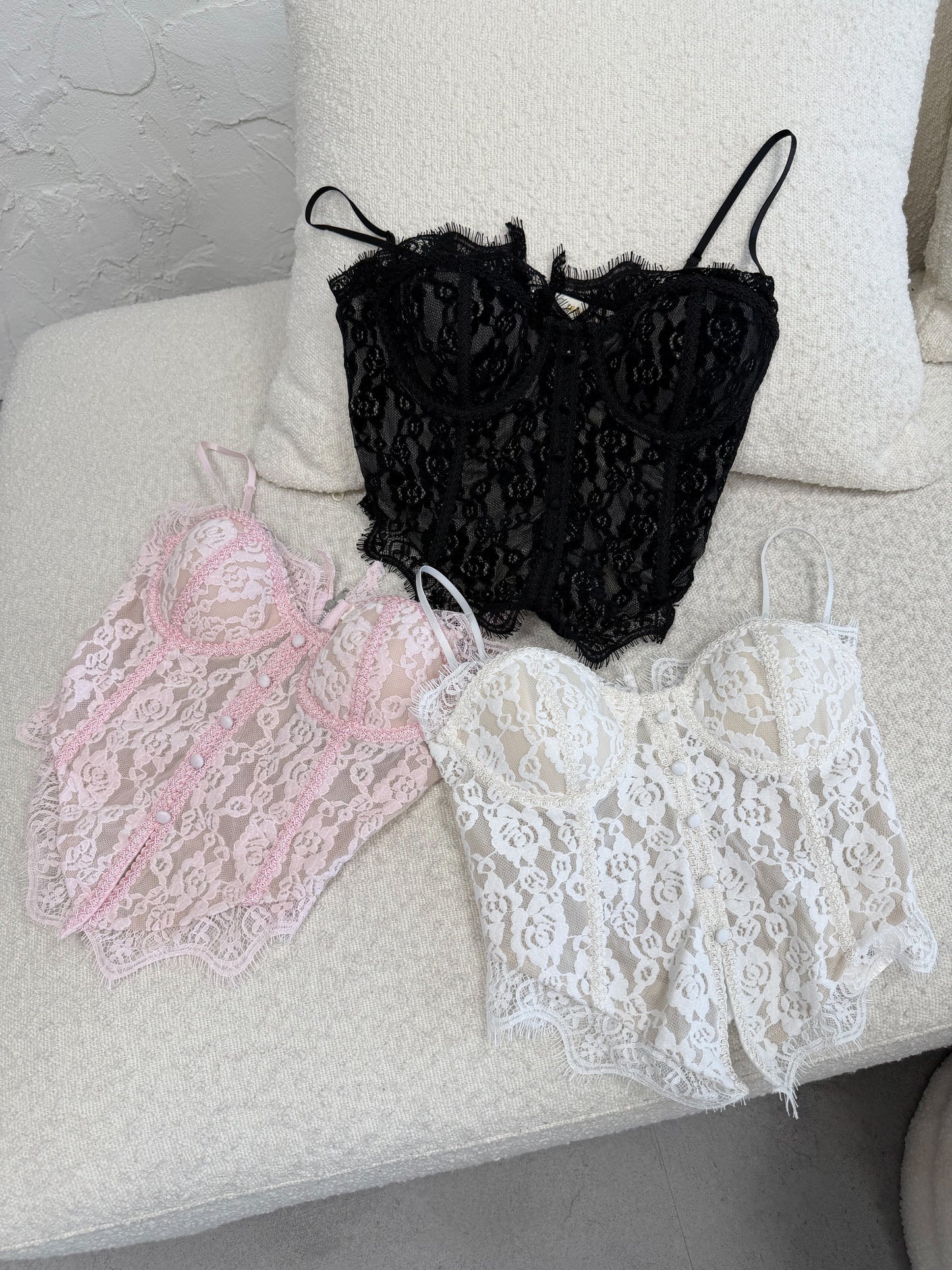 Corsetto pizzo a punta