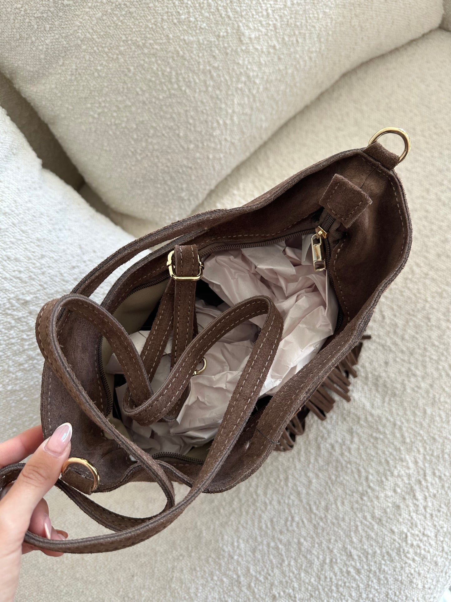 Borsa suede borchie e frange