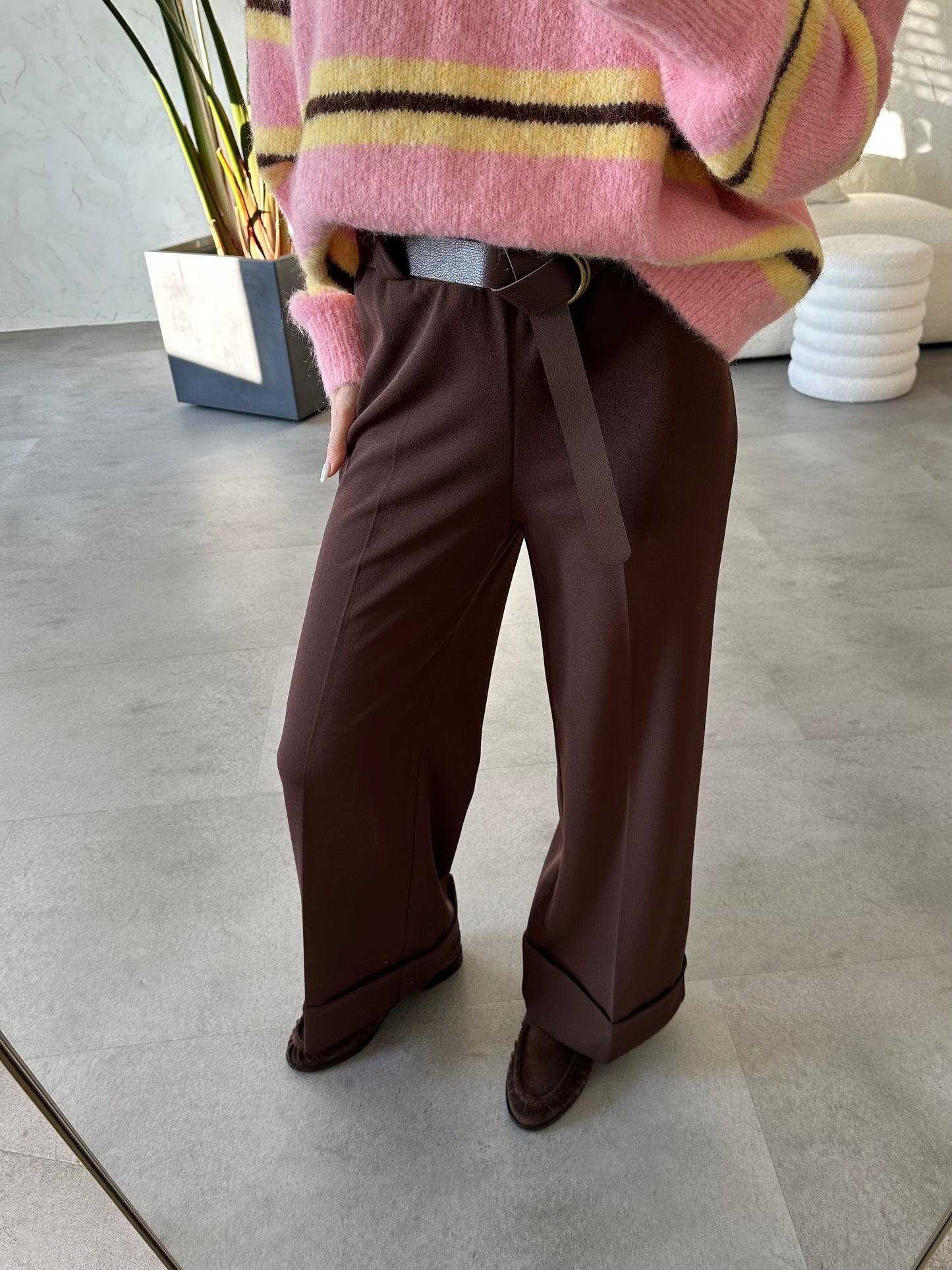 Pantalone palazzo risvolto