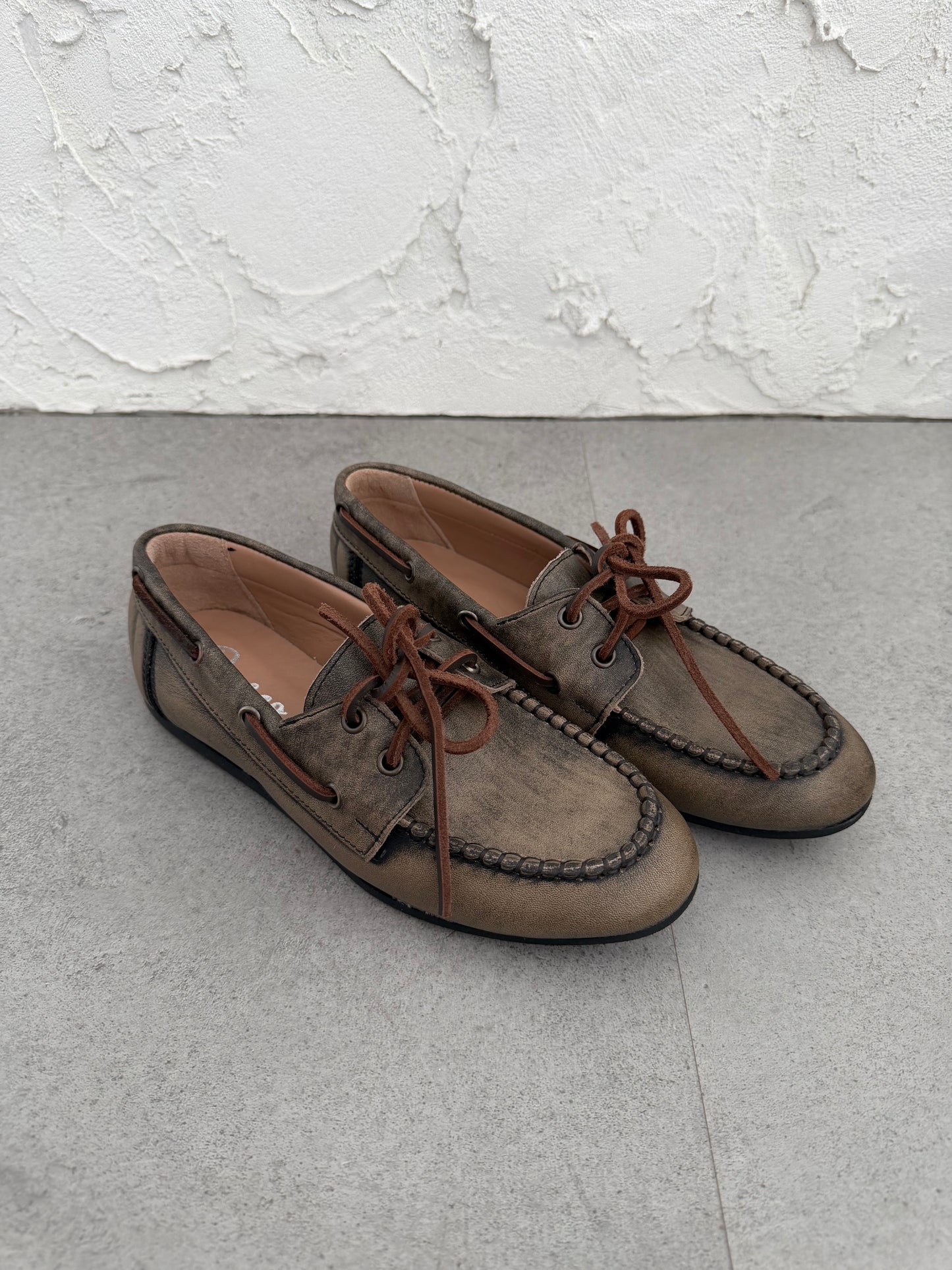 Mocassino a barca slavato