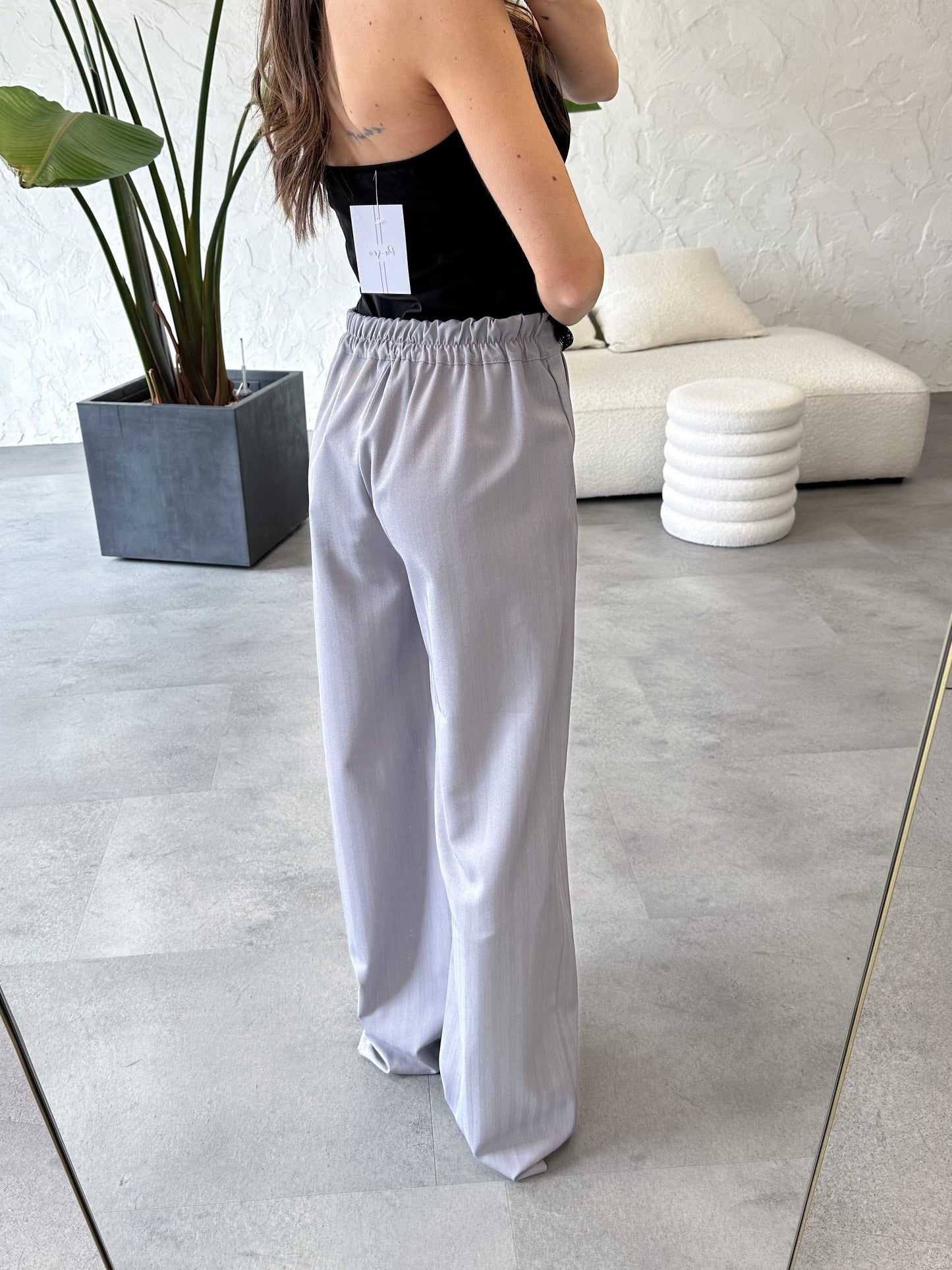 Pantalone palazzo grigio