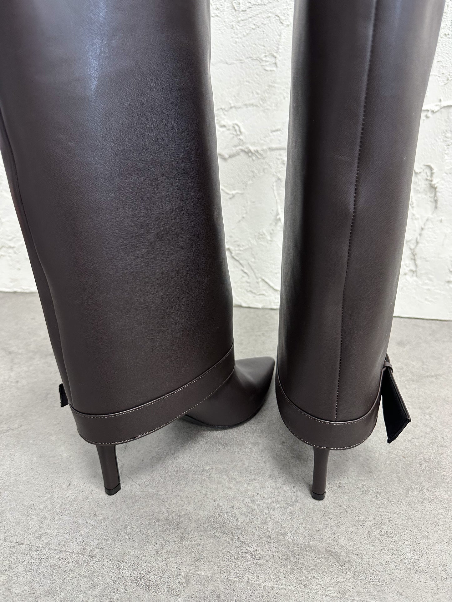 Stivale tacco ghetta e fibbia