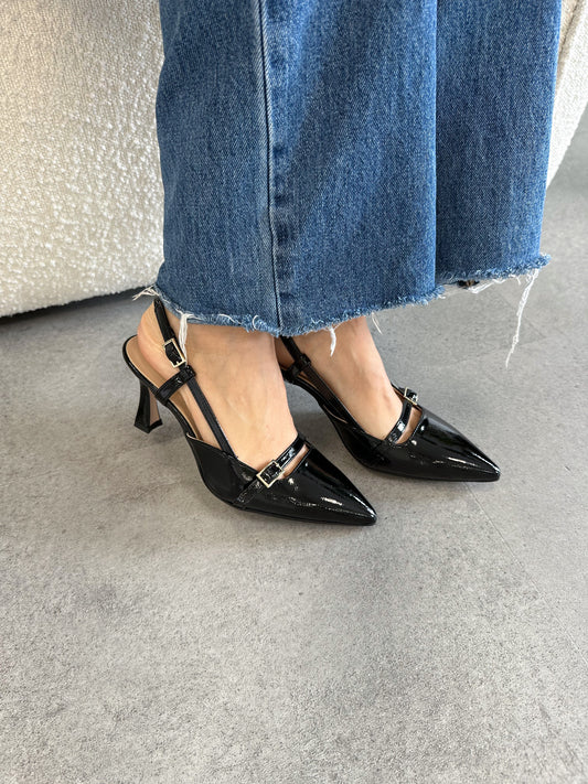 Décolleté slingback naplak cinturini nero