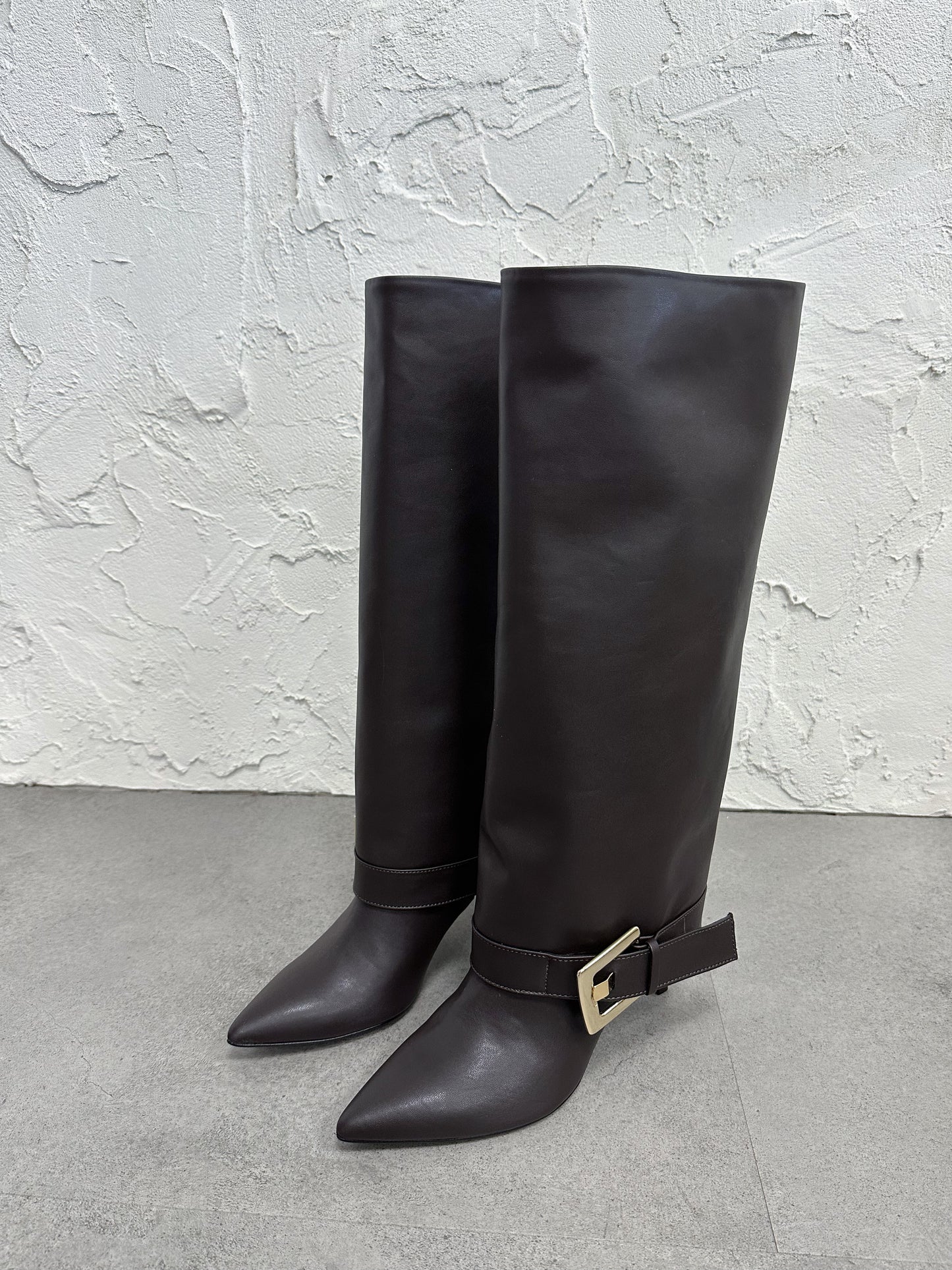 Stivale tacco ghetta e fibbia