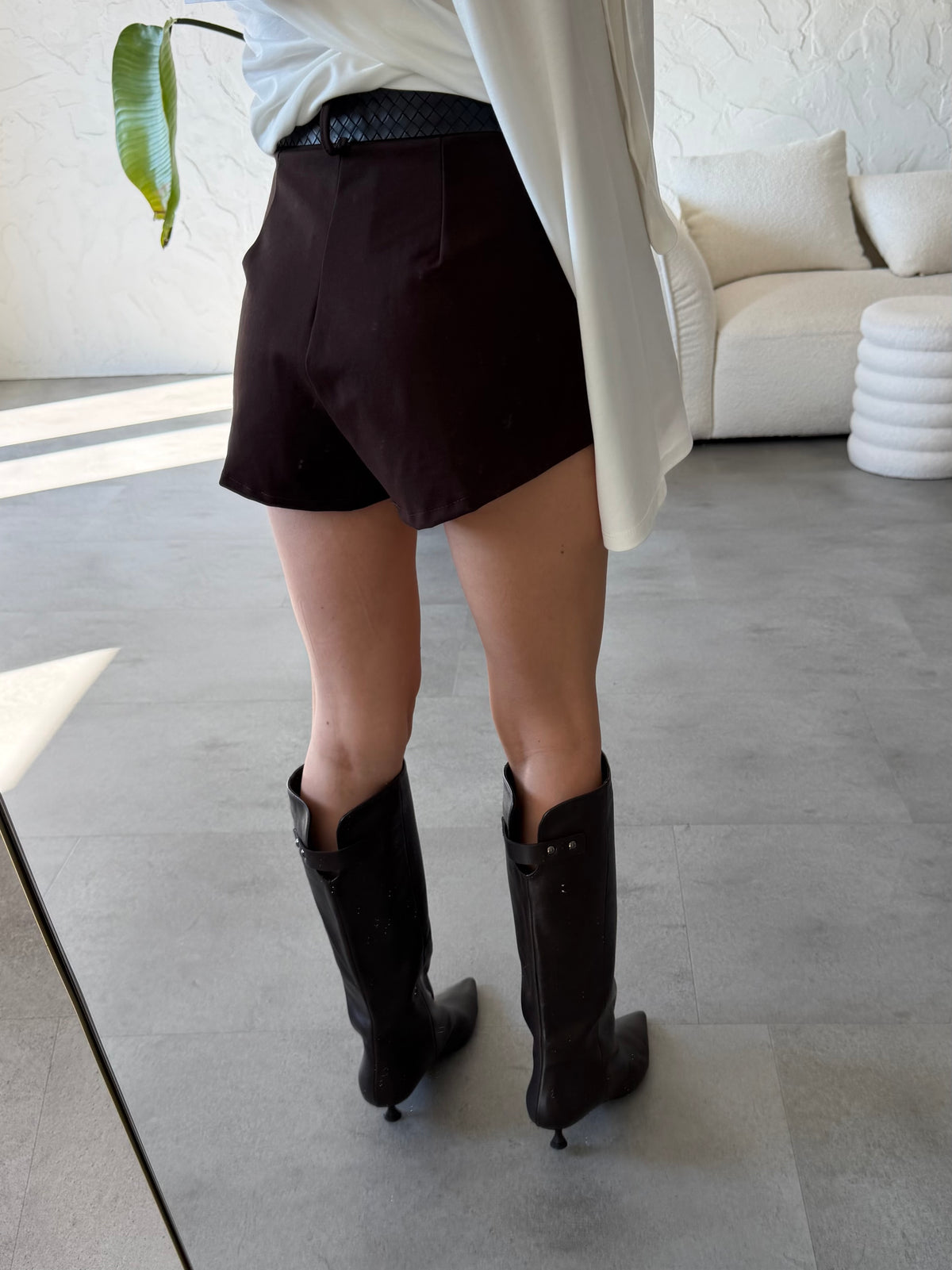 Hot pants