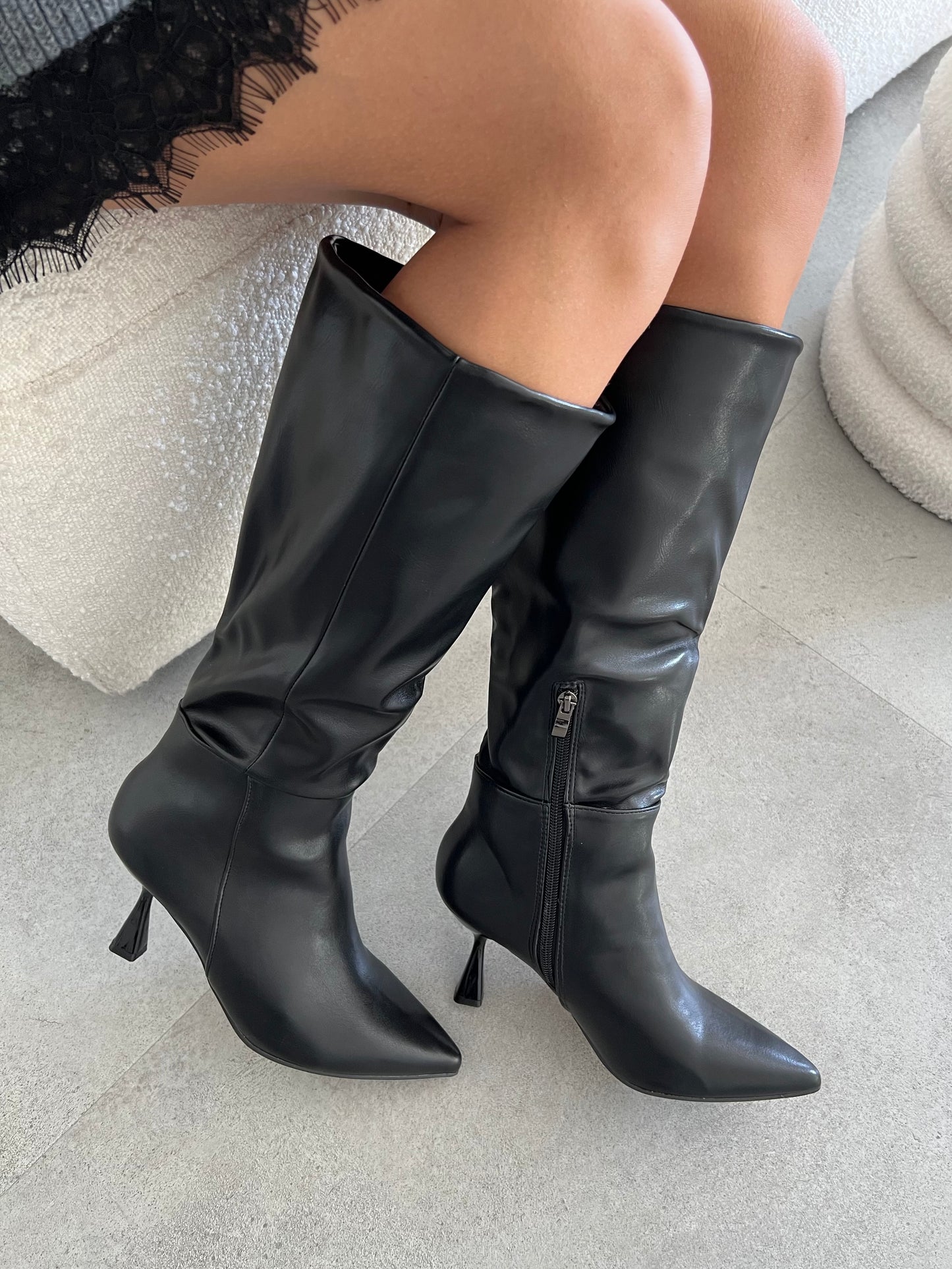 Stivale tacco rocchetto