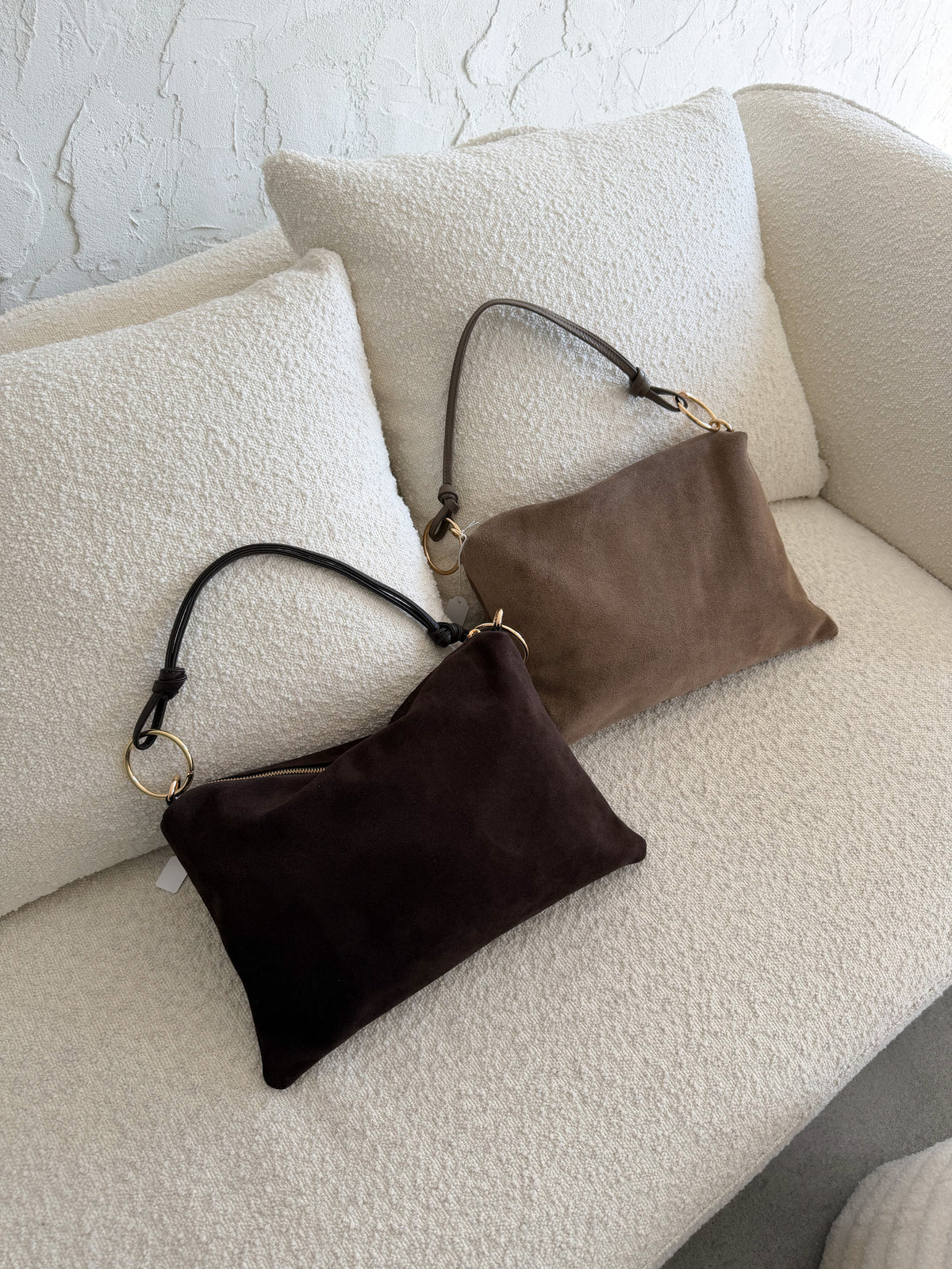 Borsa anelli camoscio
